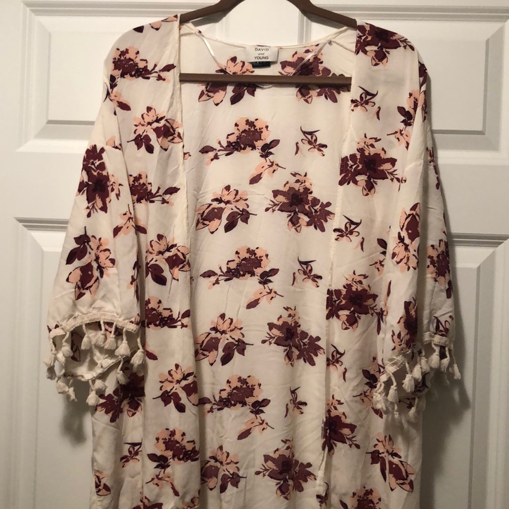 Beige floral print kimono